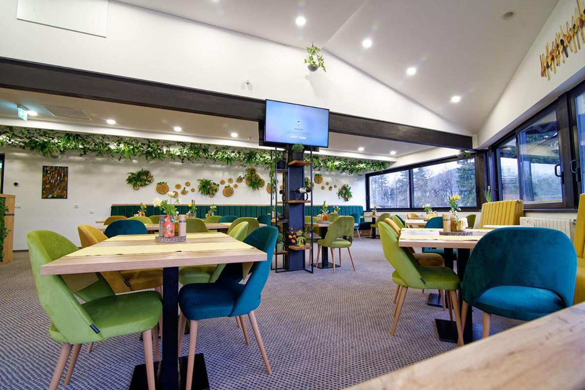 Aquarius Boutique Hotel Kimpulung Mołdawski Zewnętrze zdjęcie