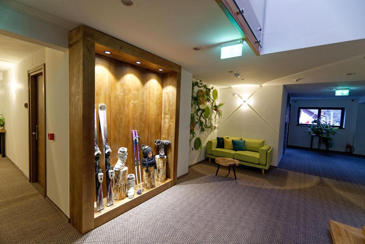 Aquarius Boutique Hotel Kimpulung Mołdawski Zewnętrze zdjęcie
