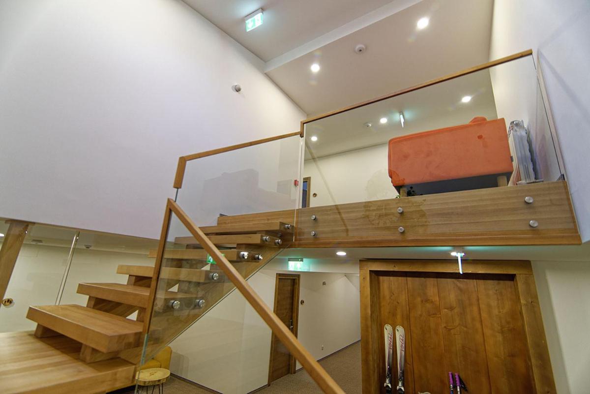 Aquarius Boutique Hotel Kimpulung Mołdawski Zewnętrze zdjęcie
