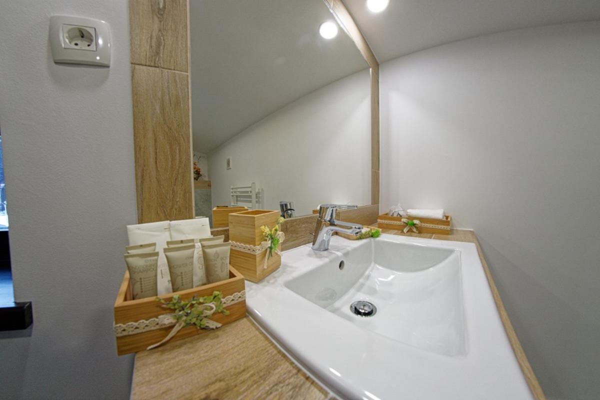 Aquarius Boutique Hotel Kimpulung Mołdawski Pokój zdjęcie