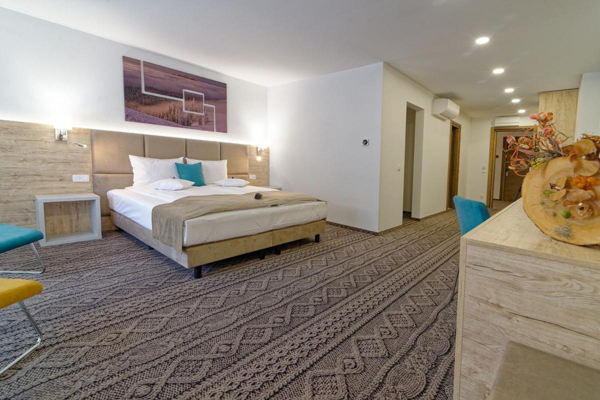Aquarius Boutique Hotel Kimpulung Mołdawski Pokój zdjęcie